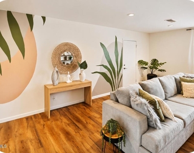 6770 Joshua Lane - Photo Thumbnail 5