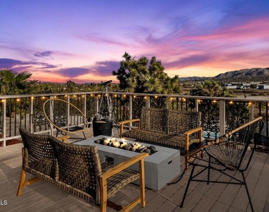 6770 Joshua Lane - Photo Thumbnail 23