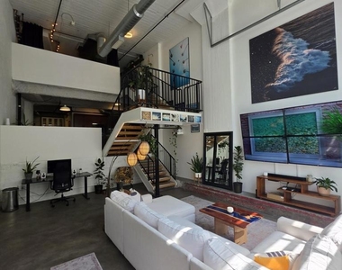 200 N San Fernando Road - Photo Thumbnail 9