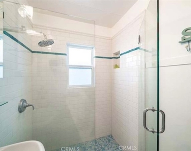 218 11 Th Street - Photo Thumbnail 32