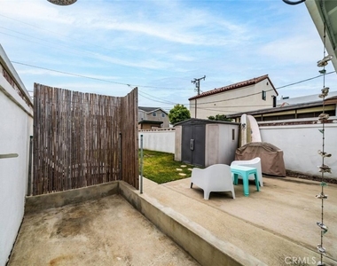 218 11 Th Street - Photo Thumbnail 25