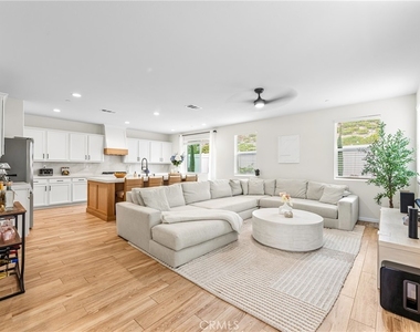 39490 Verbena Way - Photo Thumbnail 7