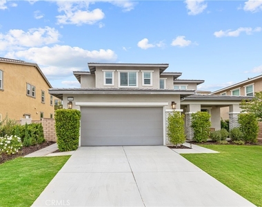 39490 Verbena Way - Photo Thumbnail 1