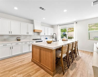 39490 Verbena Way - Photo Thumbnail 4