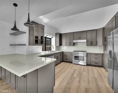 19 Sea Cove Lane - Photo Thumbnail 17