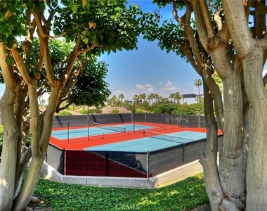 19 Sea Cove Lane - Photo Thumbnail 25