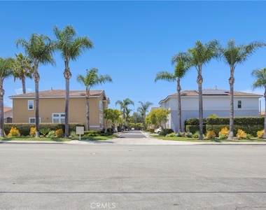 2639 Orange Ave - Photo Thumbnail 31