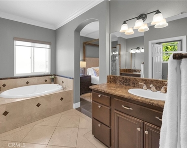 2639 Orange Ave - Photo Thumbnail 20