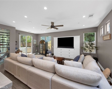 2639 Orange Ave - Photo Thumbnail 8