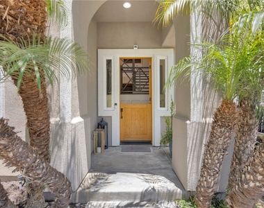 2639 Orange Ave - Photo Thumbnail 28