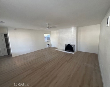 408 W La Veta - Photo Thumbnail 4