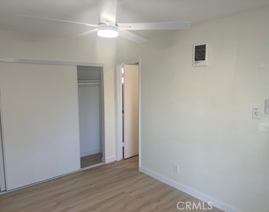 408 W La Veta - Photo Thumbnail 9