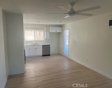408 W La Veta - Photo Thumbnail 11