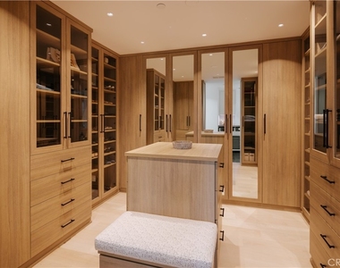 212 Hazel Drive - Photo Thumbnail 9
