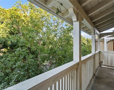44 Modesto - Photo Thumbnail 14