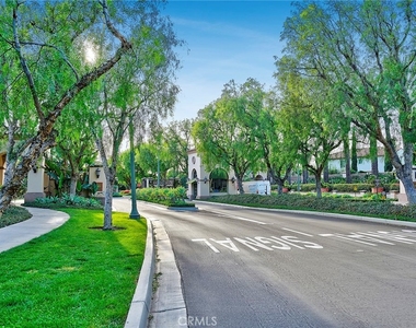44 Modesto - Photo Thumbnail 31
