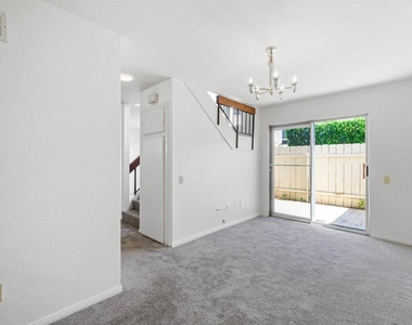 7811 Tommy Drive - Photo Thumbnail 4