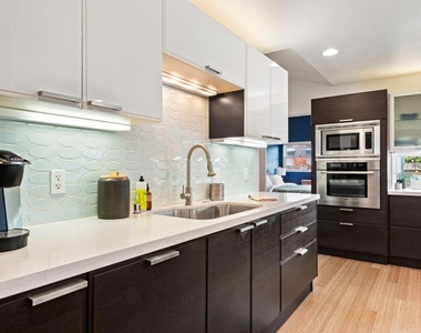 796 Crespi Drive - Photo Thumbnail 28