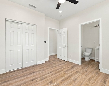 41015 W 41st West - Photo Thumbnail 10