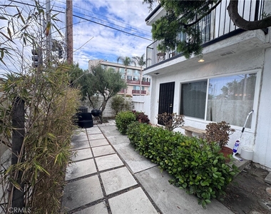40 S Venice Boulevard - Photo Thumbnail 5