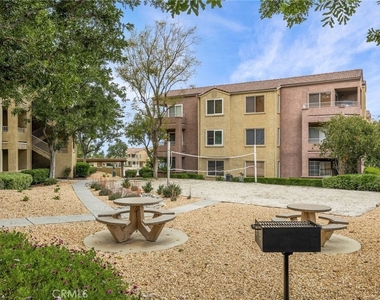 2500 San Gabriel - Photo Thumbnail 19