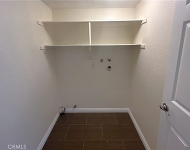 16391 Misty Hill - Photo Thumbnail 5