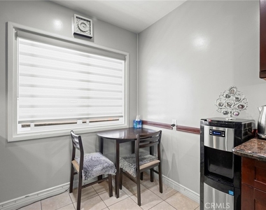 1126 N Central Avenue - Photo Thumbnail 10