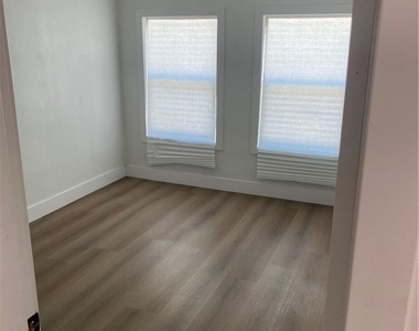 1598 W 7th - Photo Thumbnail 13