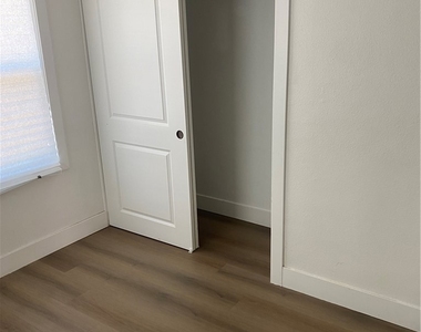 1598 W 7th - Photo Thumbnail 19
