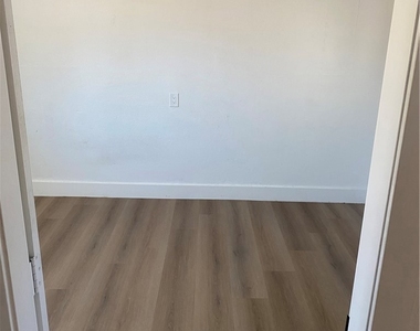 1598 W 7th - Photo Thumbnail 8