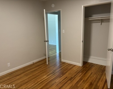 331 W San Bernardino Road - Photo Thumbnail 4