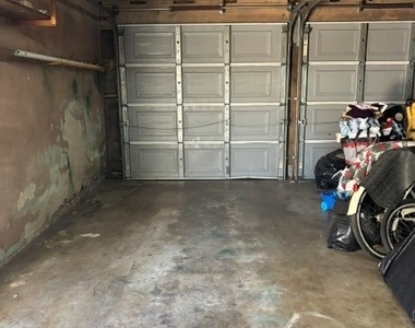 331 W San Bernardino Road - Photo Thumbnail 9