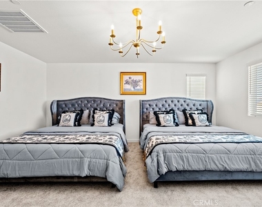 583 Lone Pine Drive - Photo Thumbnail 9