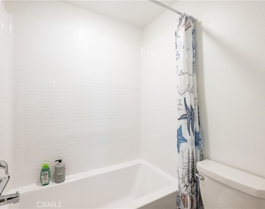 583 Lone Pine Drive - Photo Thumbnail 11