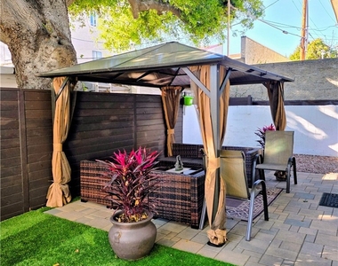 523 Fischer Street - Photo Thumbnail 14