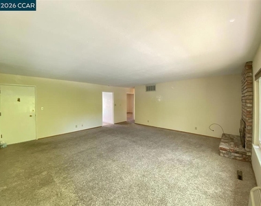 2145 Donald Dr - Photo Thumbnail 7