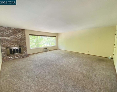 2145 Donald Dr - Photo Thumbnail 6
