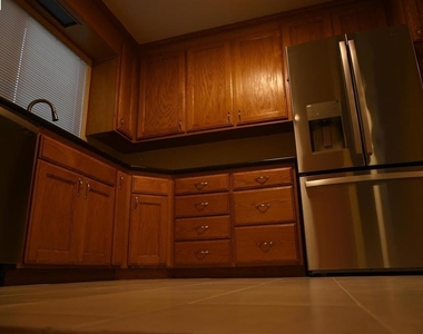 1316 Russell Street - Photo Thumbnail 4