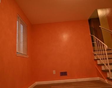 1316 Russell Street - Photo Thumbnail 6