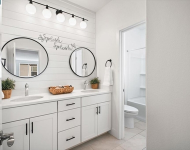 163 Canary Creek Way - Photo Thumbnail 5