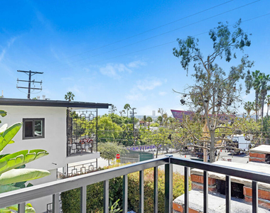 8907 Harratt Street - Photo Thumbnail 10