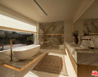 1778 Viewmont Drive - Photo Thumbnail 13