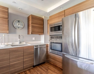 880 W 1st Street - Photo Thumbnail 9