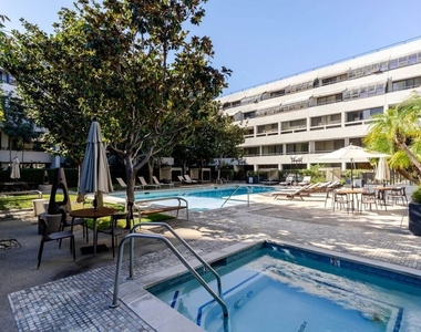 880 W 1st Street - Photo Thumbnail 21