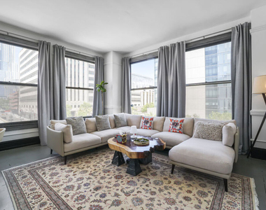 108 W 2nd Street - Photo Thumbnail 9