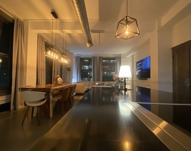 108 W 2nd Street - Photo Thumbnail 31
