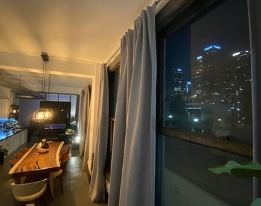 108 W 2nd Street - Photo Thumbnail 32