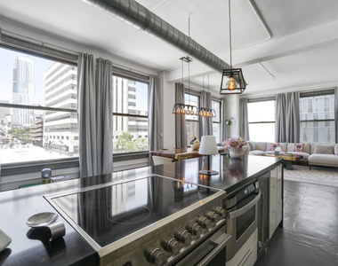 108 W 2nd Street - Photo Thumbnail 6