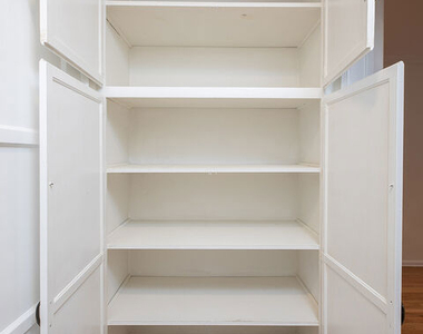 8517 Pickford Street - Photo Thumbnail 15