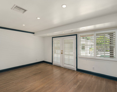 22417 Dolorosa Street - Photo Thumbnail 11